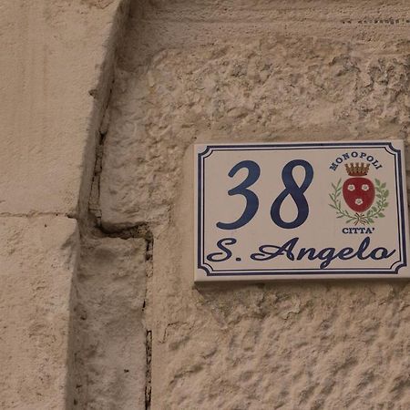 Palazzo Manfredi - Bed And Breakfast Monopoli Exterior photo