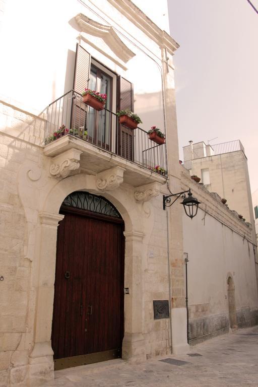 Palazzo Manfredi - Bed And Breakfast Monopoli Exterior photo
